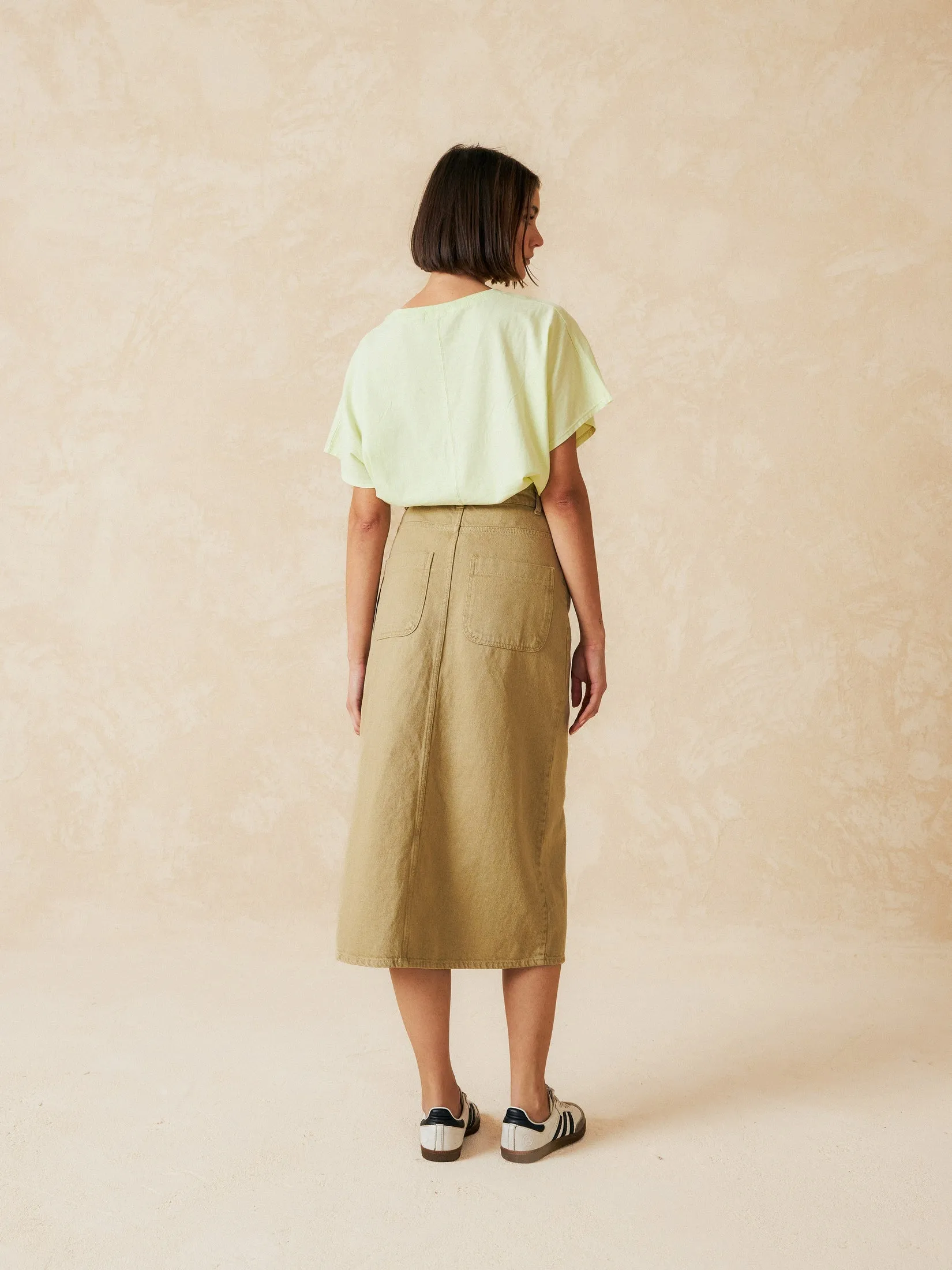 Basic Round Neckline T-Shirt Yellow