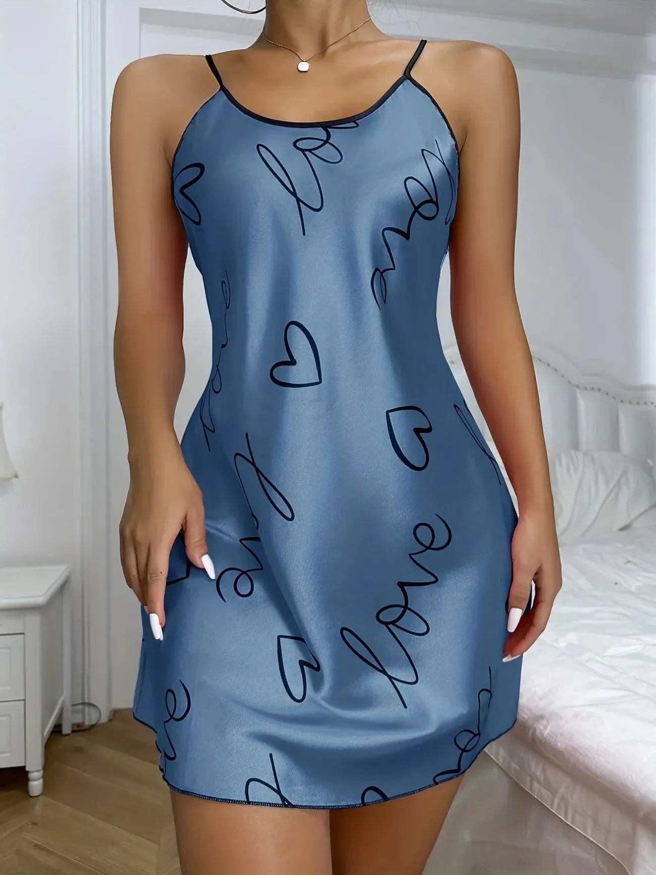 Flytonn- Love Heart Print Nightdress