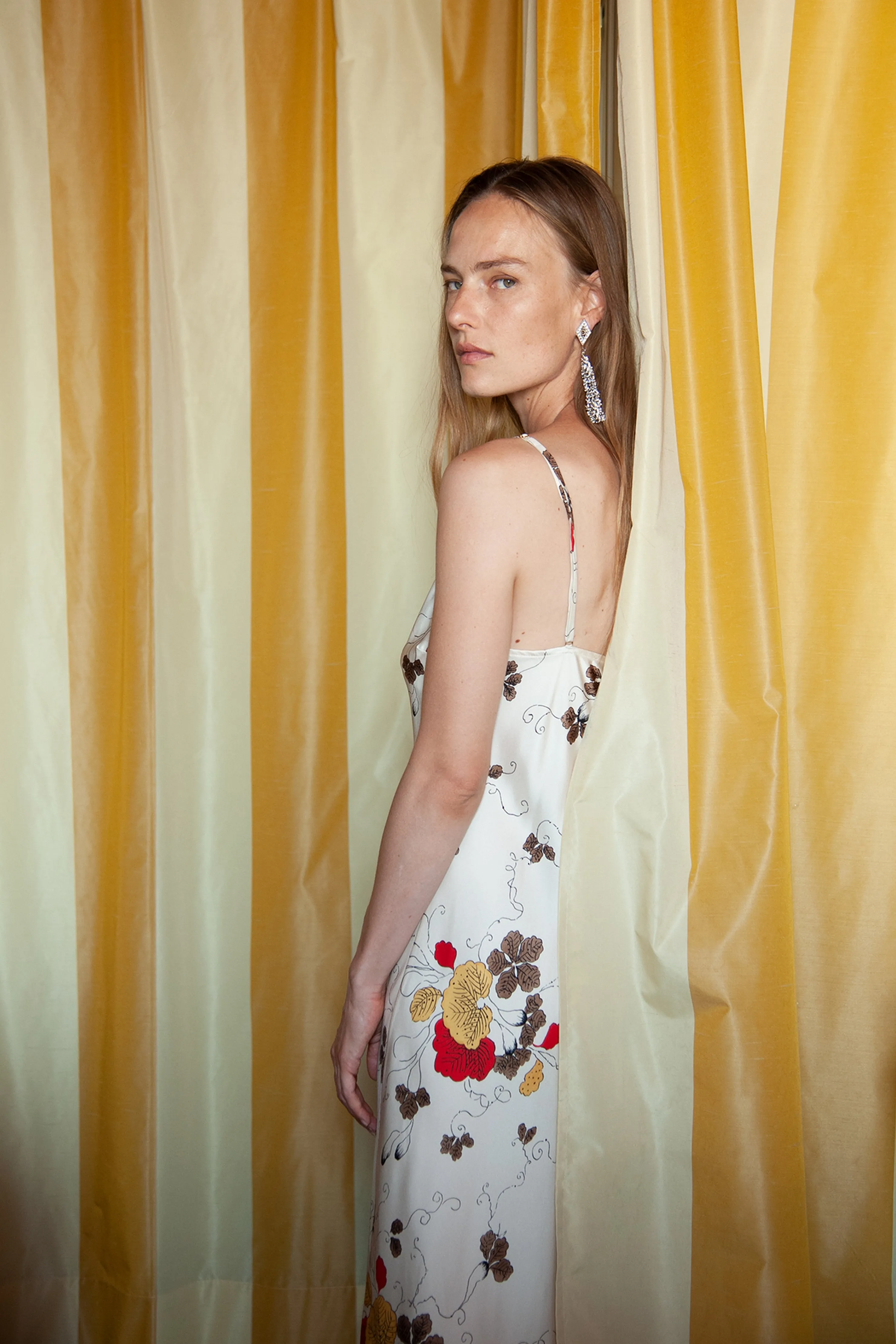 S24P01IV NIGHTDRESS